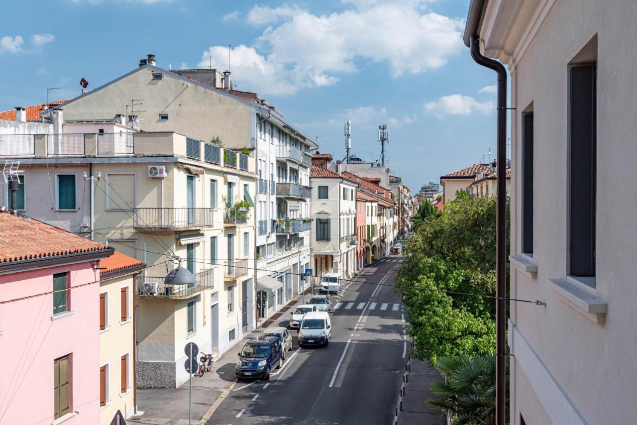 Palazzo '900 Design Flats - Il Caffe Appartement Padua Buitenkant foto